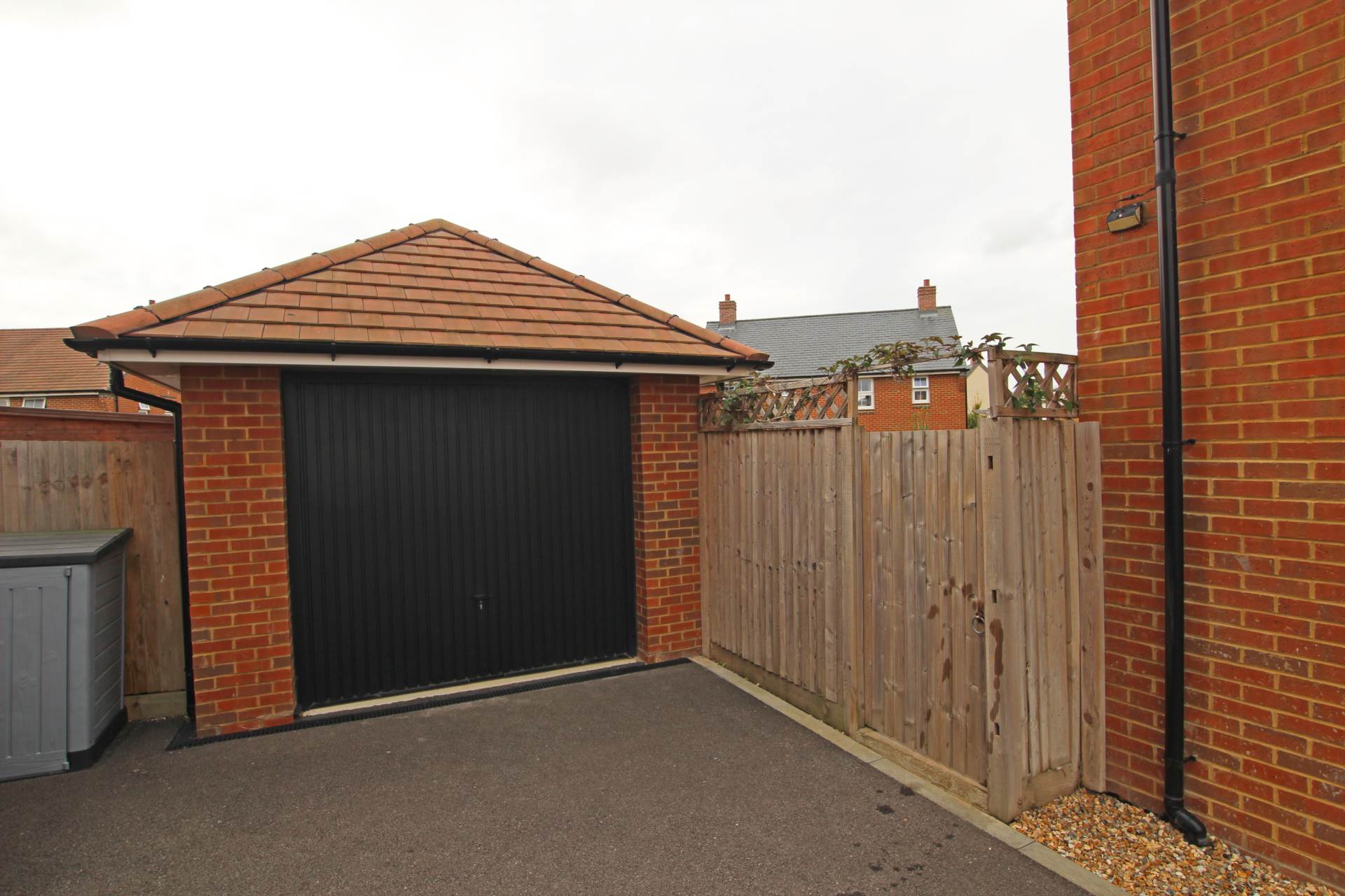 Coniston Avenue, Eastbourne, BN22 0AQ, Image 21