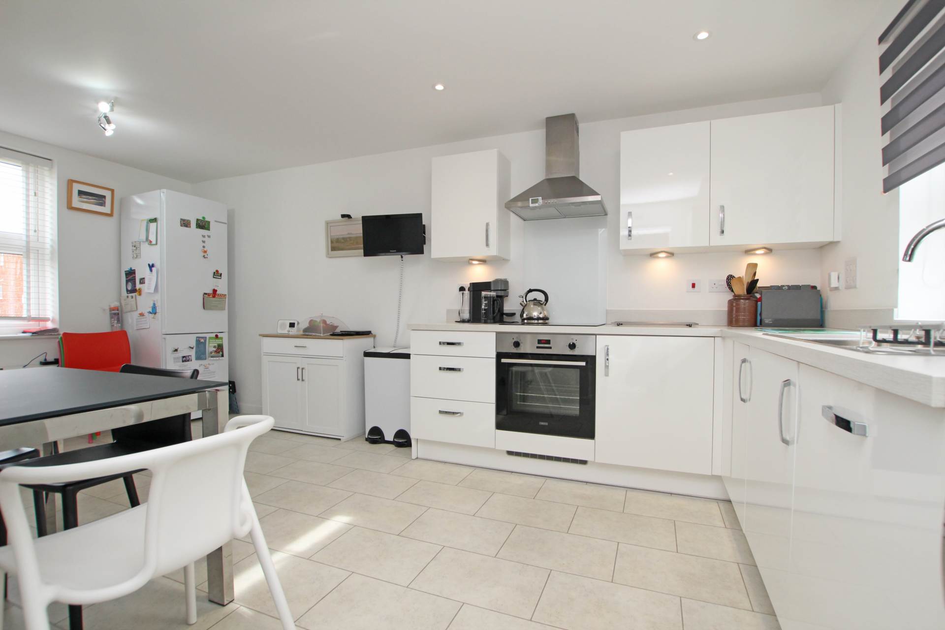 Coniston Avenue, Eastbourne, BN22 0AQ, Image 3