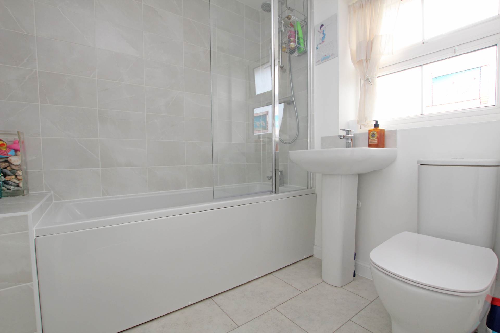 Coniston Avenue, Eastbourne, BN22 0AQ, Image 9