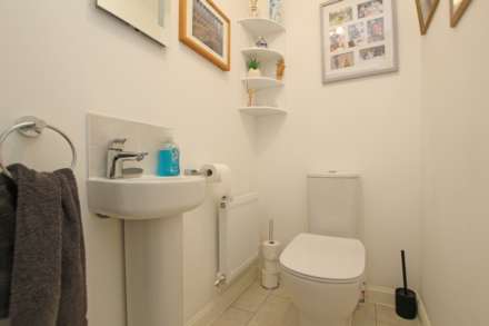 Coniston Avenue, Eastbourne, BN22 0AQ, Image 18