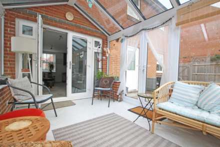 Coniston Avenue, Eastbourne, BN22 0AQ, Image 19