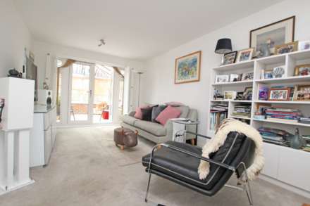 Coniston Avenue, Eastbourne, BN22 0AQ, Image 2
