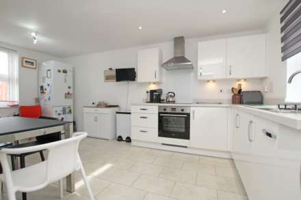 Coniston Avenue, Eastbourne, BN22 0AQ, Image 3