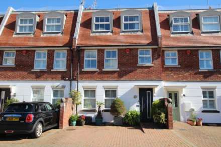 Churchfield Square, Eastbourne, BN21 2GN