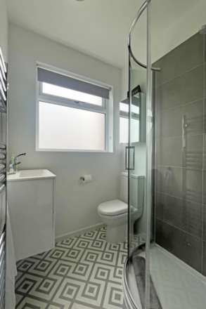 Amberley Road, Eastbourne, BN22 0EH, Image 10