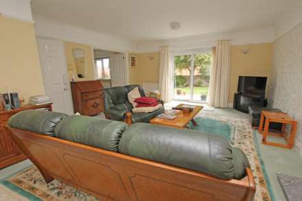 Saffrons Park, Eastbourne, BN20 7UX, Image 11