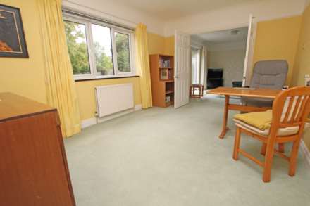 Saffrons Park, Eastbourne, BN20 7UX, Image 5