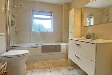 Silverdale Road, Eastbourne, BN20 7EU, Image 4