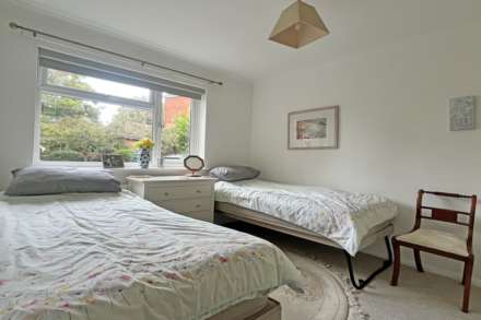 Silverdale Road, Eastbourne, BN20 7EU, Image 6
