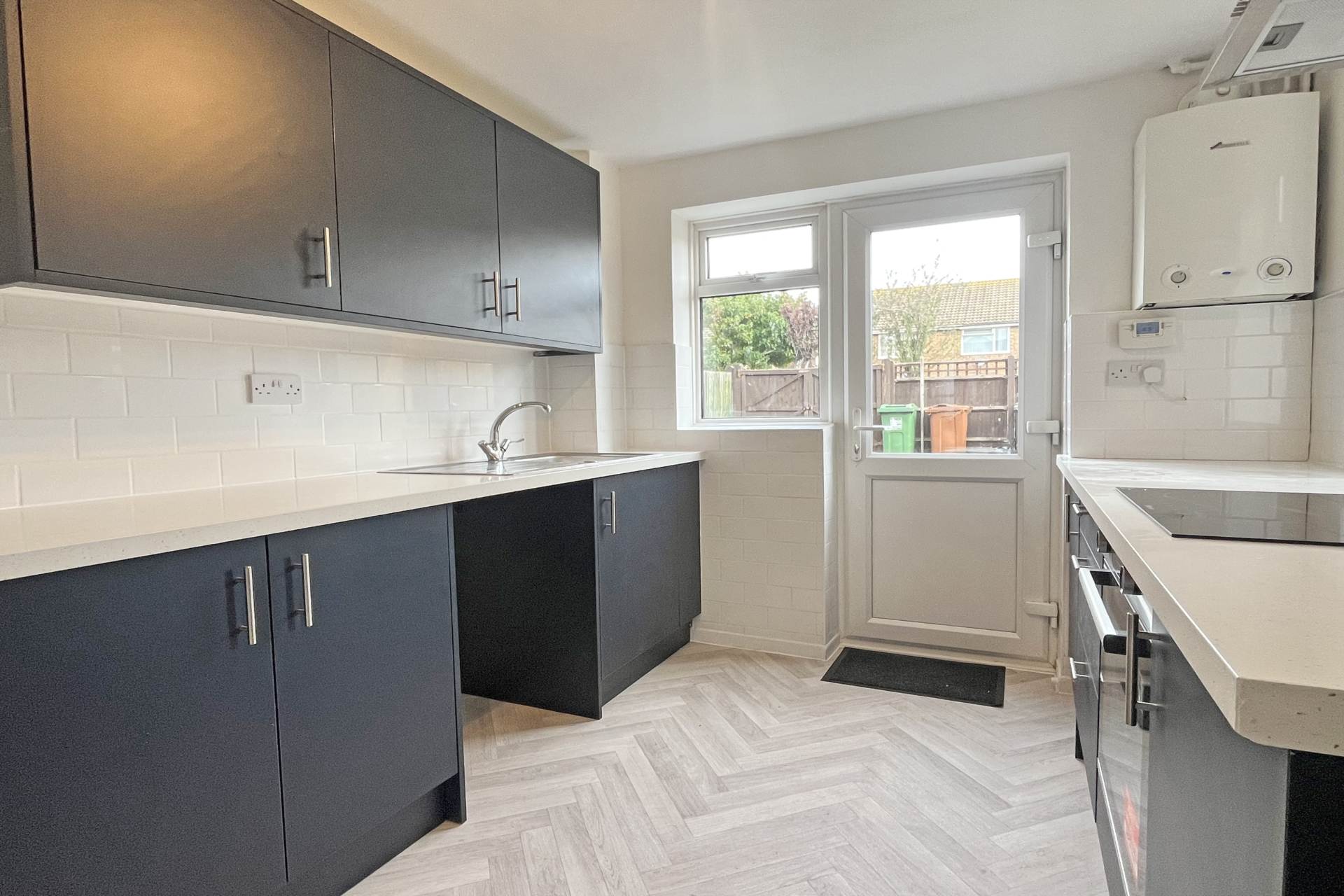 Aylesbury Avenue, Eastbourne, BN23 6EJ, Image 13