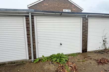 Aylesbury Avenue, Eastbourne, BN23 6EJ, Image 18