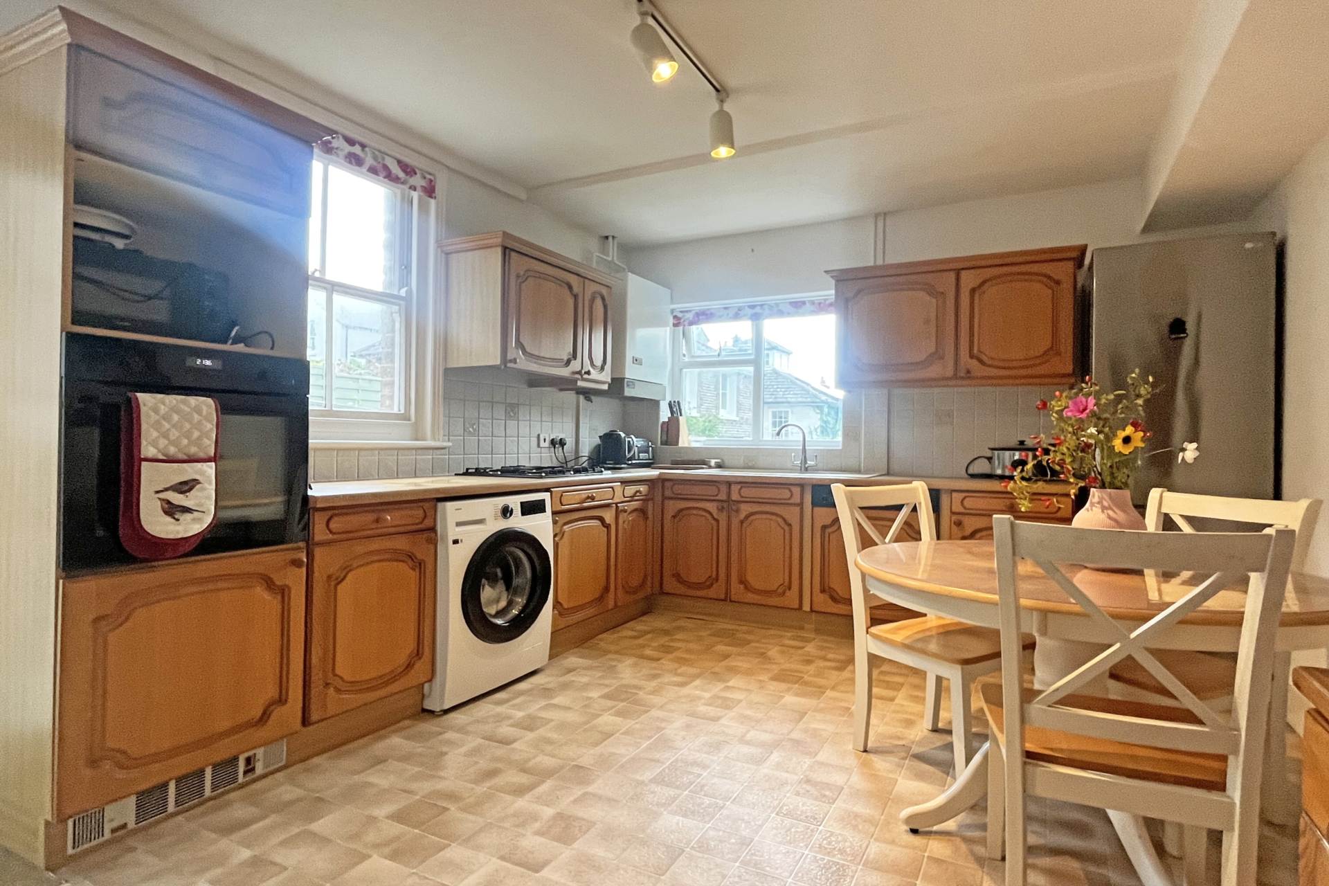 Gore Park Road, Eastbourne, BN21 1TG, Image 3