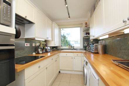 Compton Place Road, Eastbourne, BN21 1DX, Image 3