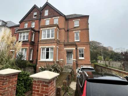Jevington Gardens, Eastbourne, BN21 4HN