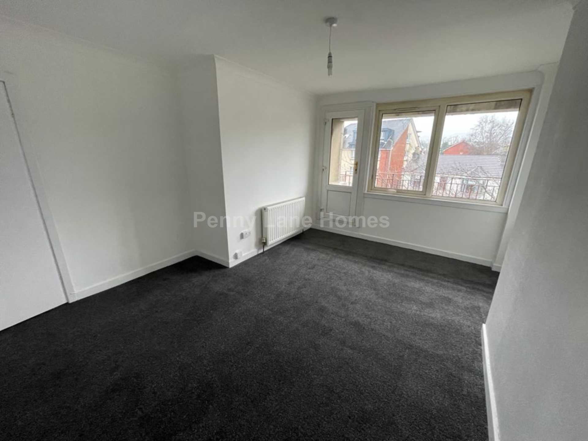Thornhill, Johnstone, Image 4