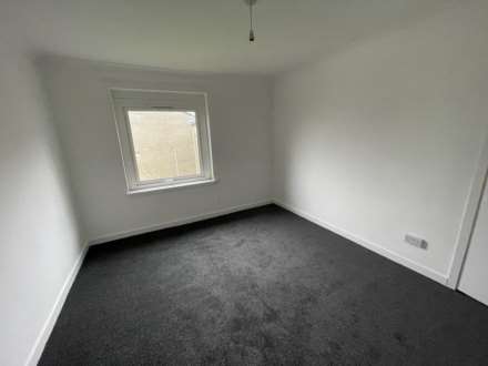 Thornhill, Johnstone, Image 3