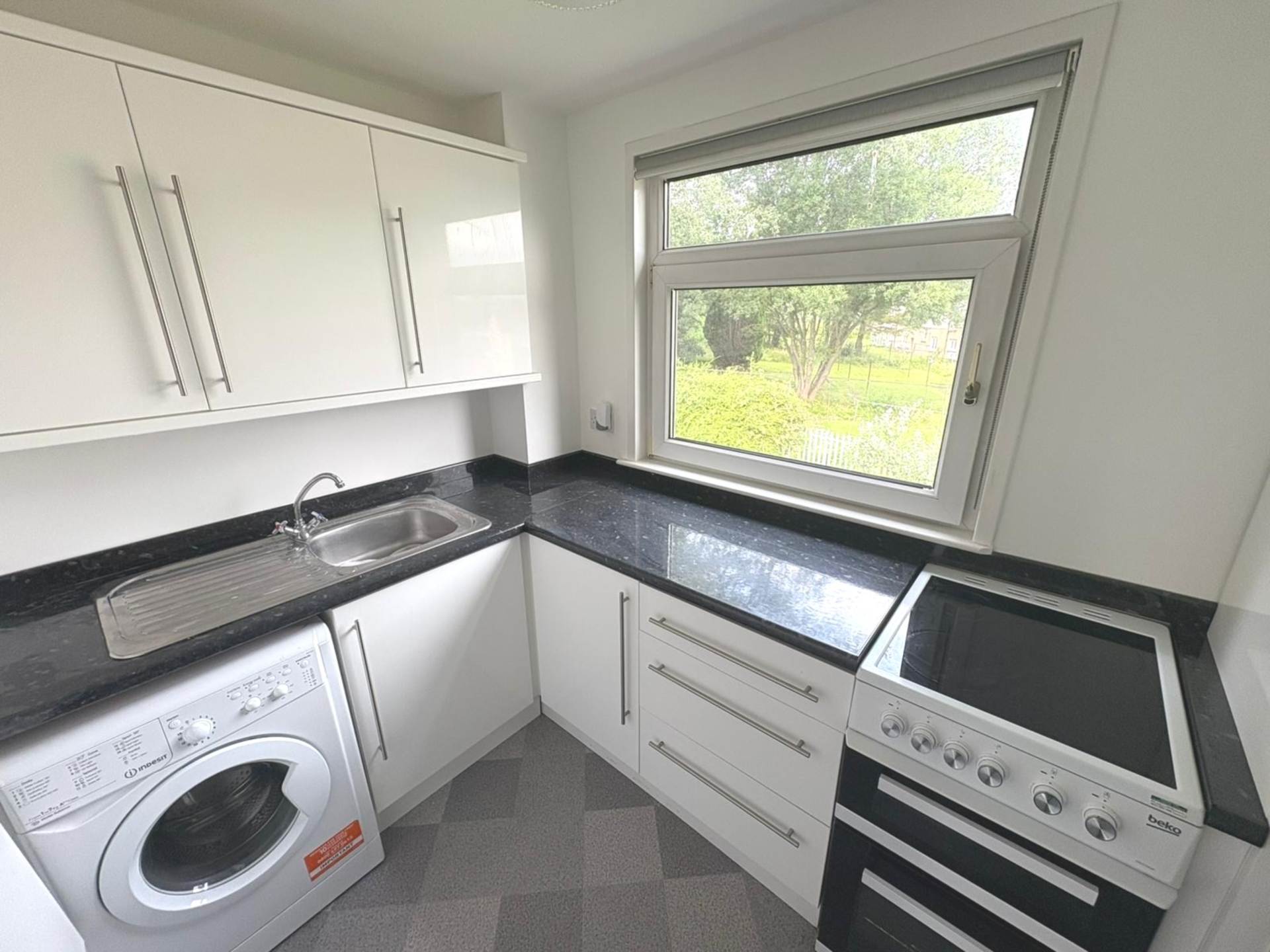 Lounsdale Crescent, Paisley, Image 5