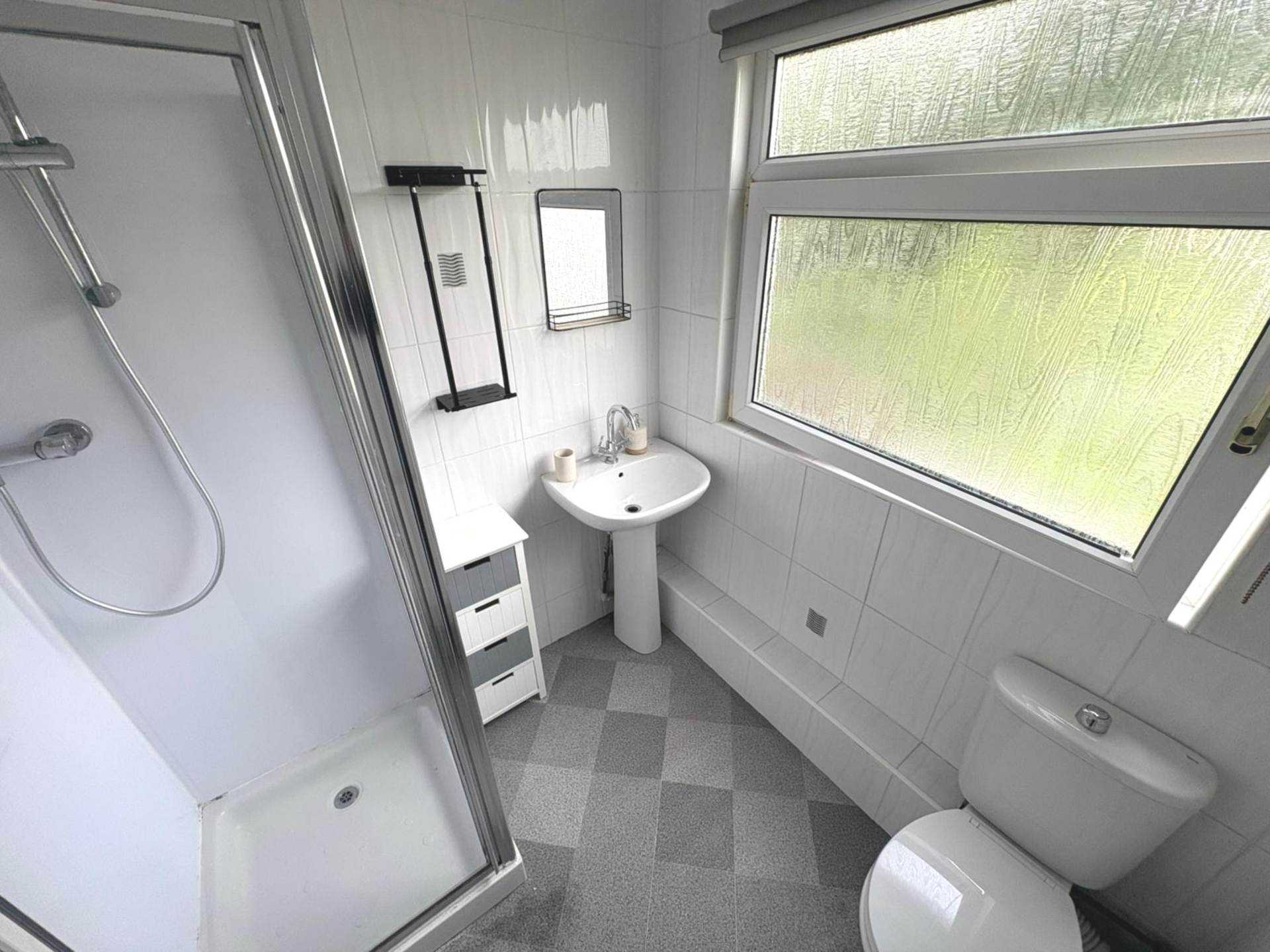 Lounsdale Crescent, Paisley, Image 9