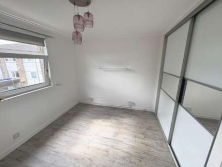 Lounsdale Crescent, Paisley, Image 8
