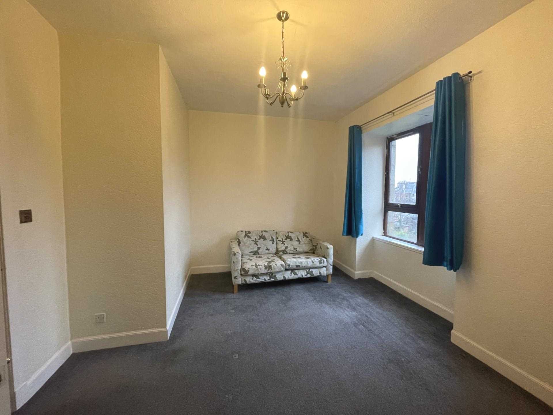 Clavering Street East, Paisley, Image 2