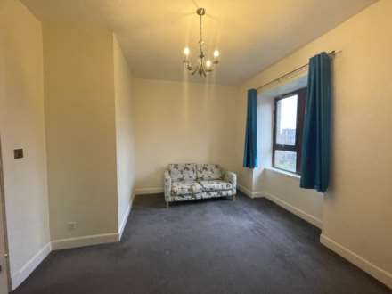 Clavering Street East, Paisley, Image 2