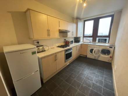 Clavering Street East, Paisley, Image 5