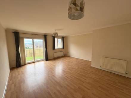Willow Drive, Johnstone, Image 2