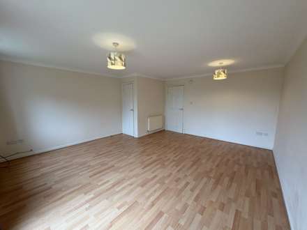 Willow Drive, Johnstone, Image 3