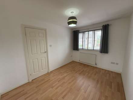 Willow Drive, Johnstone, Image 9