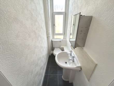 Crossflat Crescent, Paisley, Image 5
