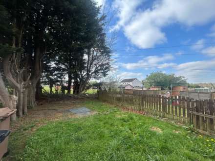 Ard Road, Renfrew, Image 11