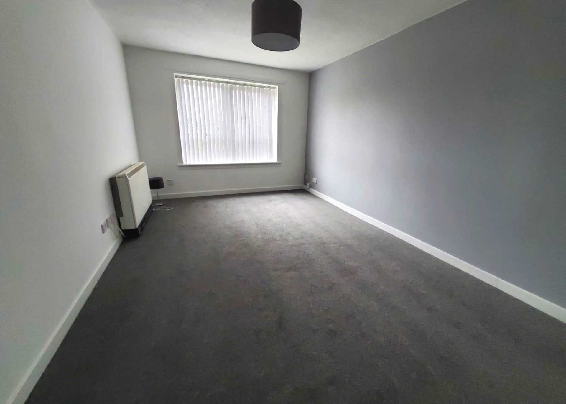 McLean Place, Paisley, Image 2