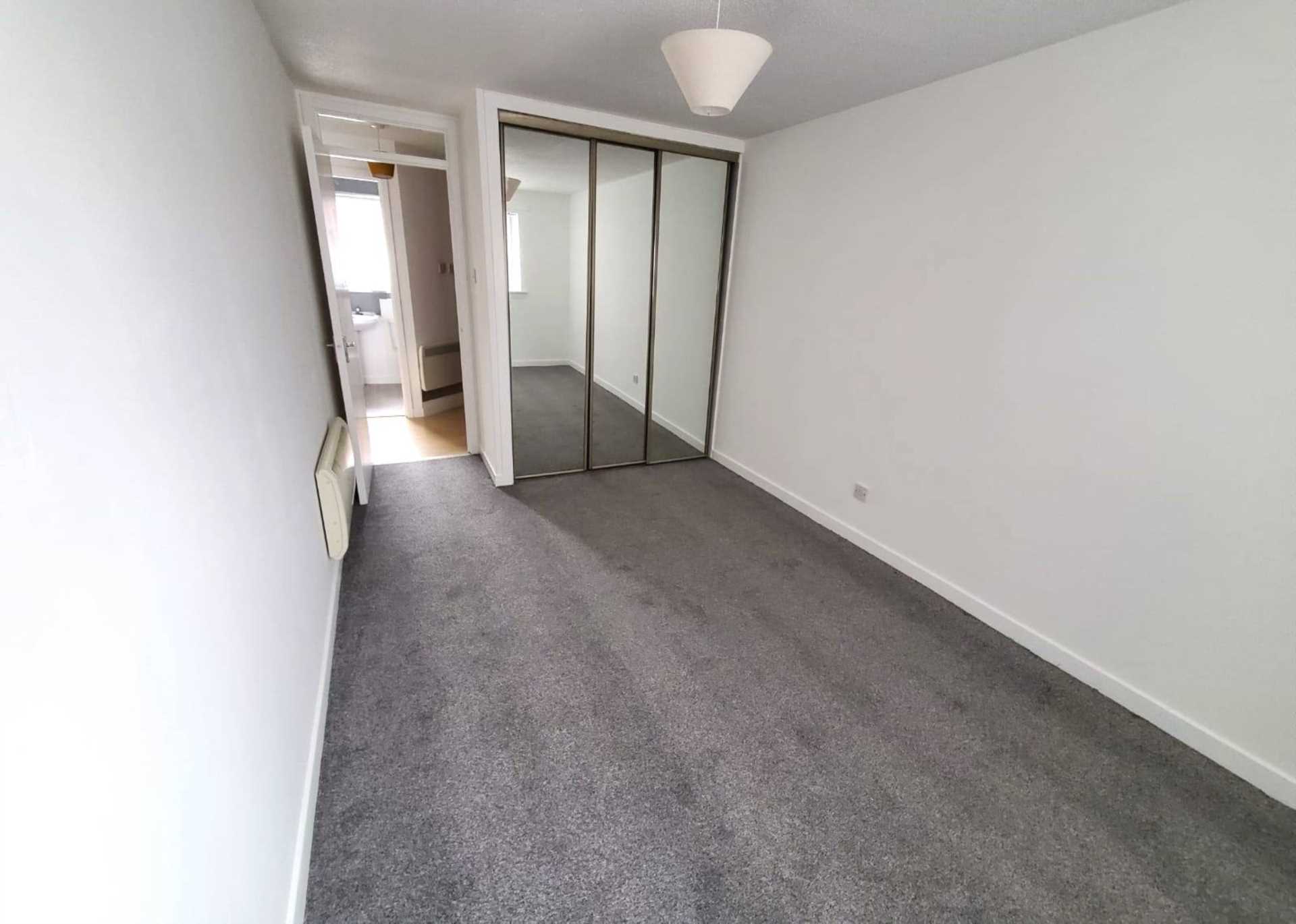 McLean Place, Paisley, Image 5