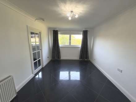 Dunure Drive, Glasgow, Image 2