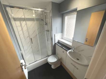 Kenley Road, Renfrew, Image 11