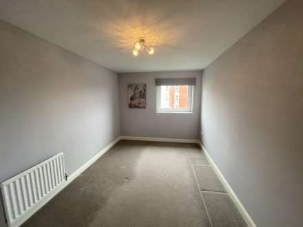 Kenley Road, Renfrew, Image 5