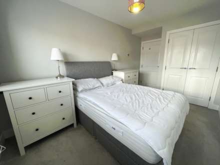 Mulberry Crescent, Renfrew, Image 6