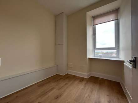 Renfield Street, Renfrew, Image 4