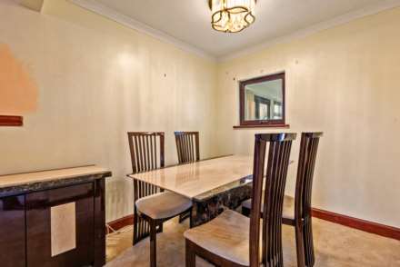 Rhindhouse Place, Baillieston, Image 10