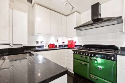 Rhindhouse Place, Baillieston, Image 13