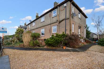 Parkview Avenue, Lenzie, Image 1