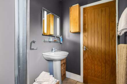 Parkview Avenue, Lenzie, Image 10