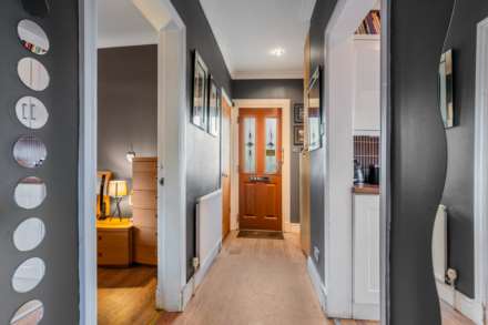 Parkview Avenue, Lenzie, Image 5