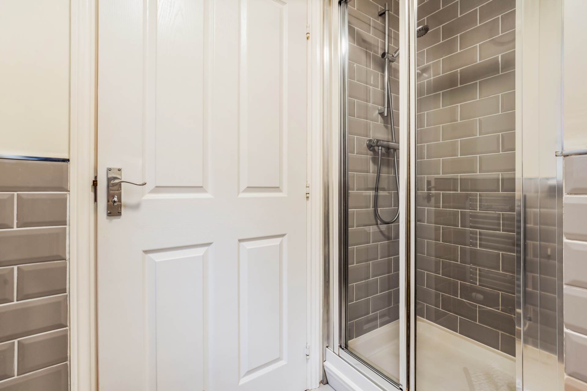 Mossbeath Crescent, Glasgow, Image 21
