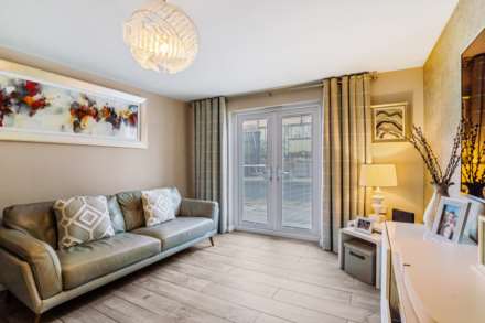 Mossbeath Crescent, Glasgow, Image 8