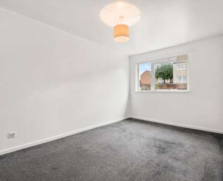 Muirhead Gdns, Baillieston, Image 11
