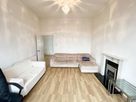 Maryhill Road, Maryhill, Image 3
