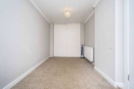 Parkvale Drive, Erskine, Image 5