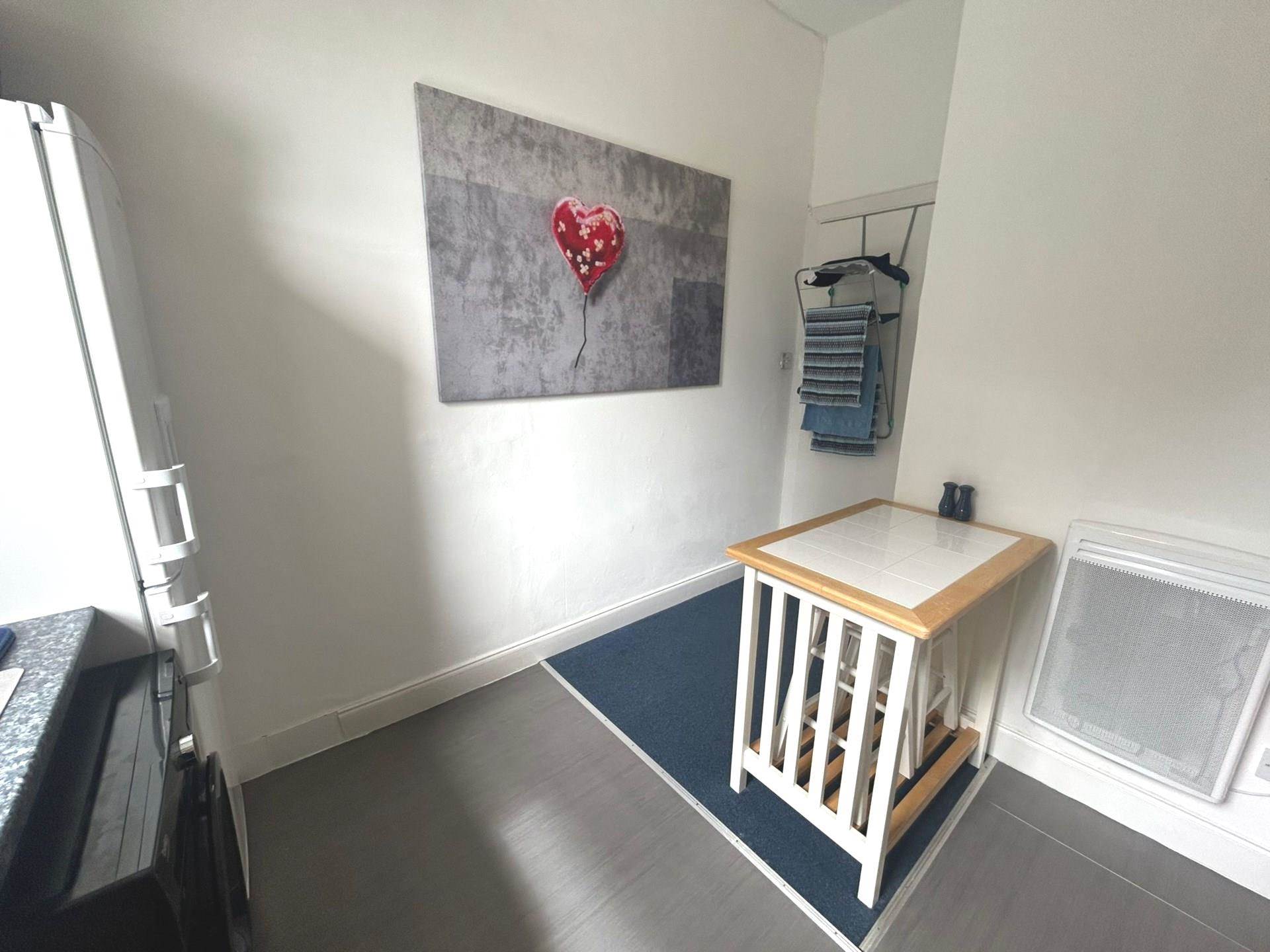 Broomlands Street, Paisley, Image 6