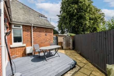 Haining Road, Renfrew, PA4, Image 22